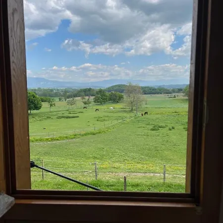 La Maison Des Commis Morestel