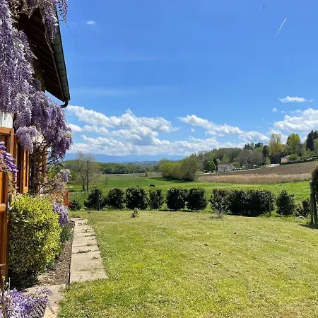 La Maison Des Commis